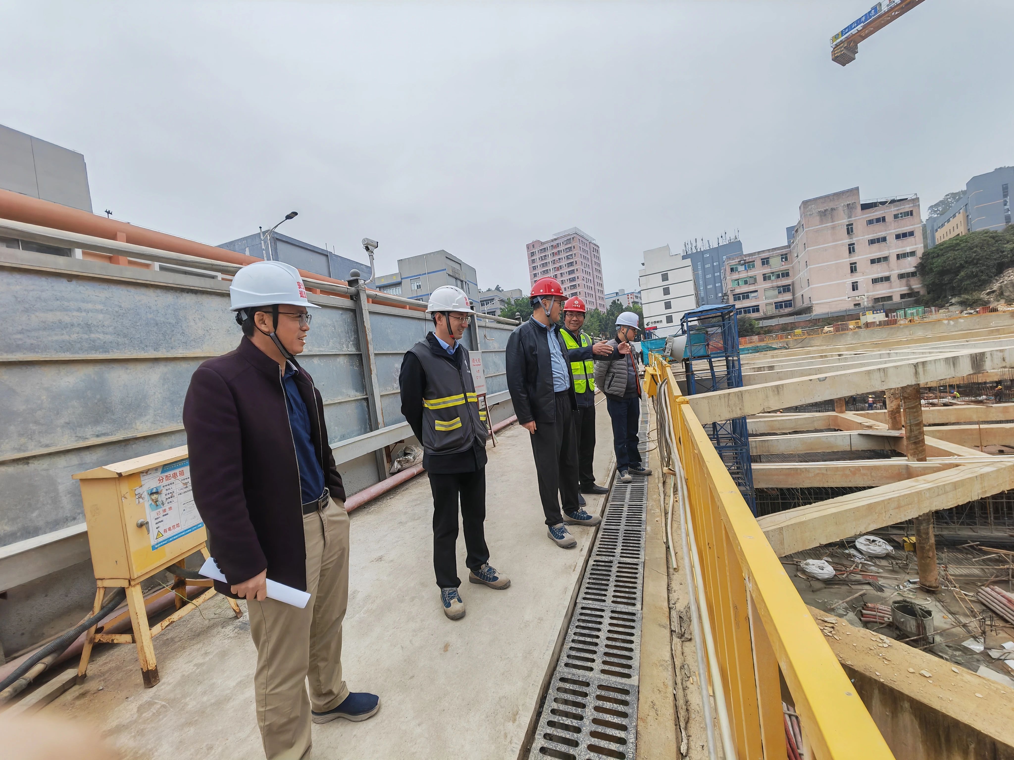 1706670592915977.jpg 深圳1.jpg